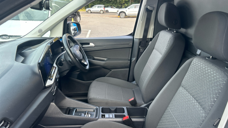 Ford Transit Connect 240 L2 Diesel 2.0 EcoBlue 122ps Limited Van Auto